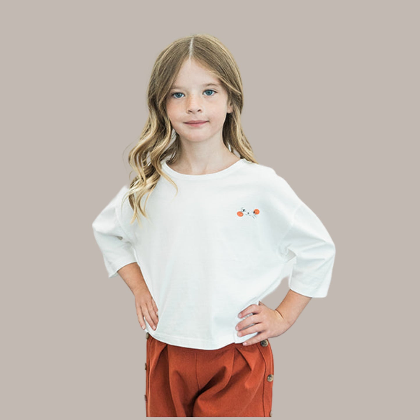 "FITTEM's Classic White Tee: Where Comfort Lives"