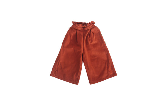 Rusty orange Easy Pant with a gathered waist, side buttons and wide cropped legs